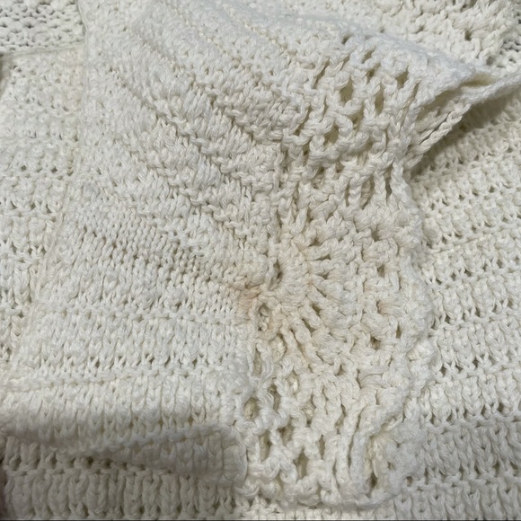 American Eagle Crochet Top - Picture 4 of 4
